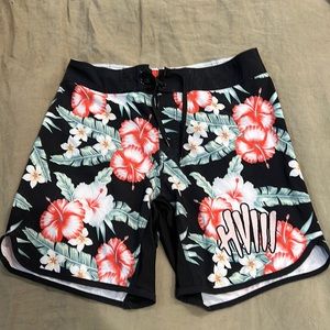Hviii Brand board shorts